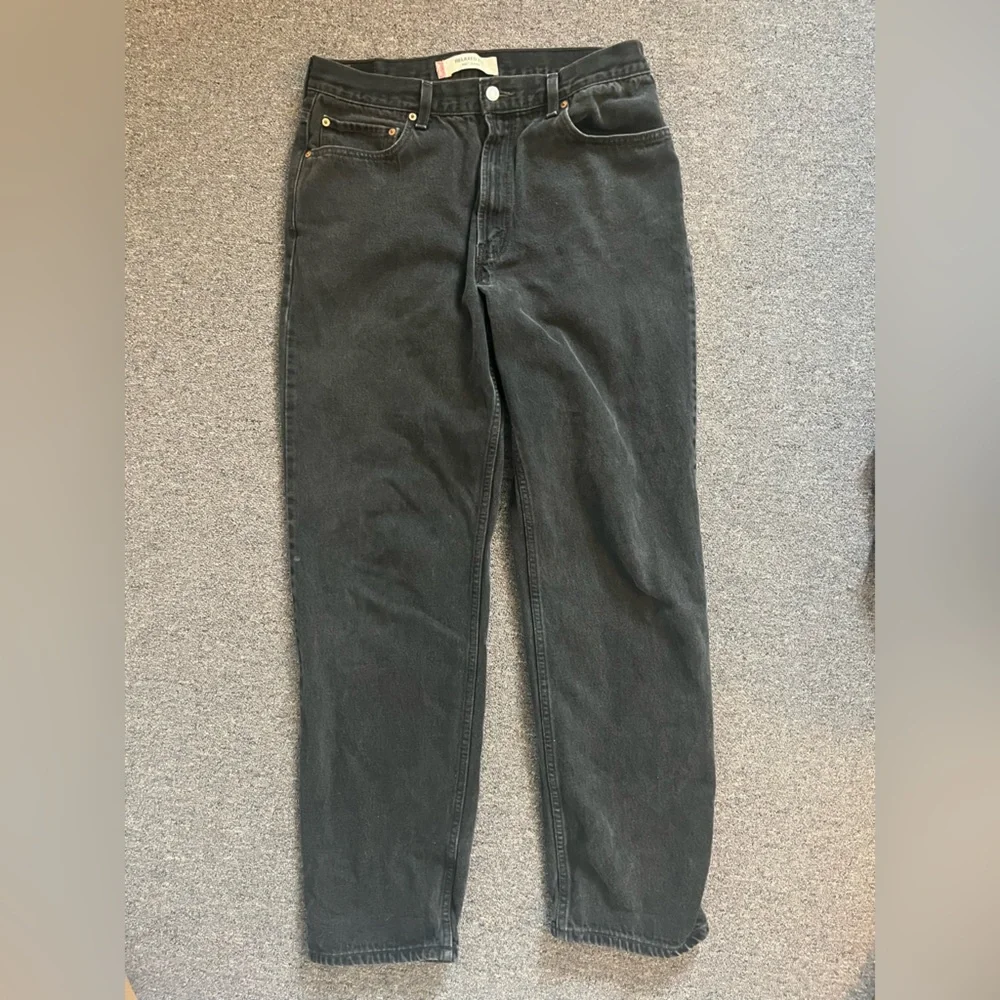 Levi's Men's Straight Black Denim Jeans - Picture 4 of 6